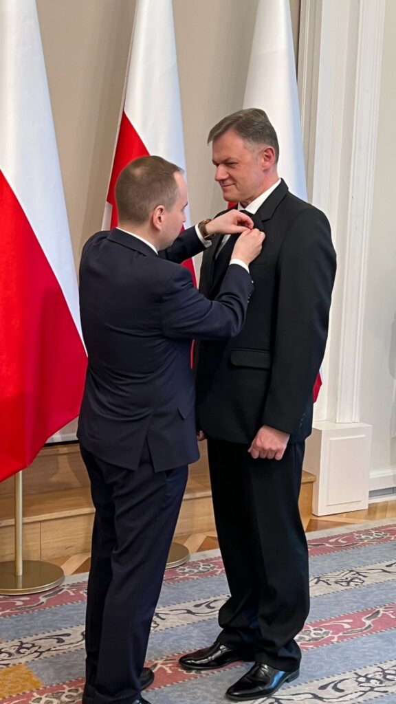 Krzysztof Morzyński Złoty Krzyż Zasługi za zasługi dla honorowego krwiodawstwa